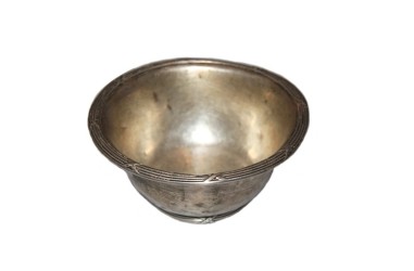 Silver pot