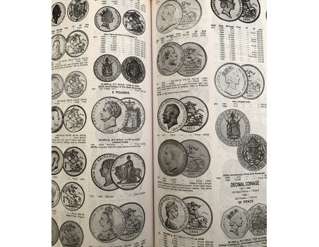 Standard Catalog of World Gold Coins, Krause Pubns Inc; 4th Rev editio